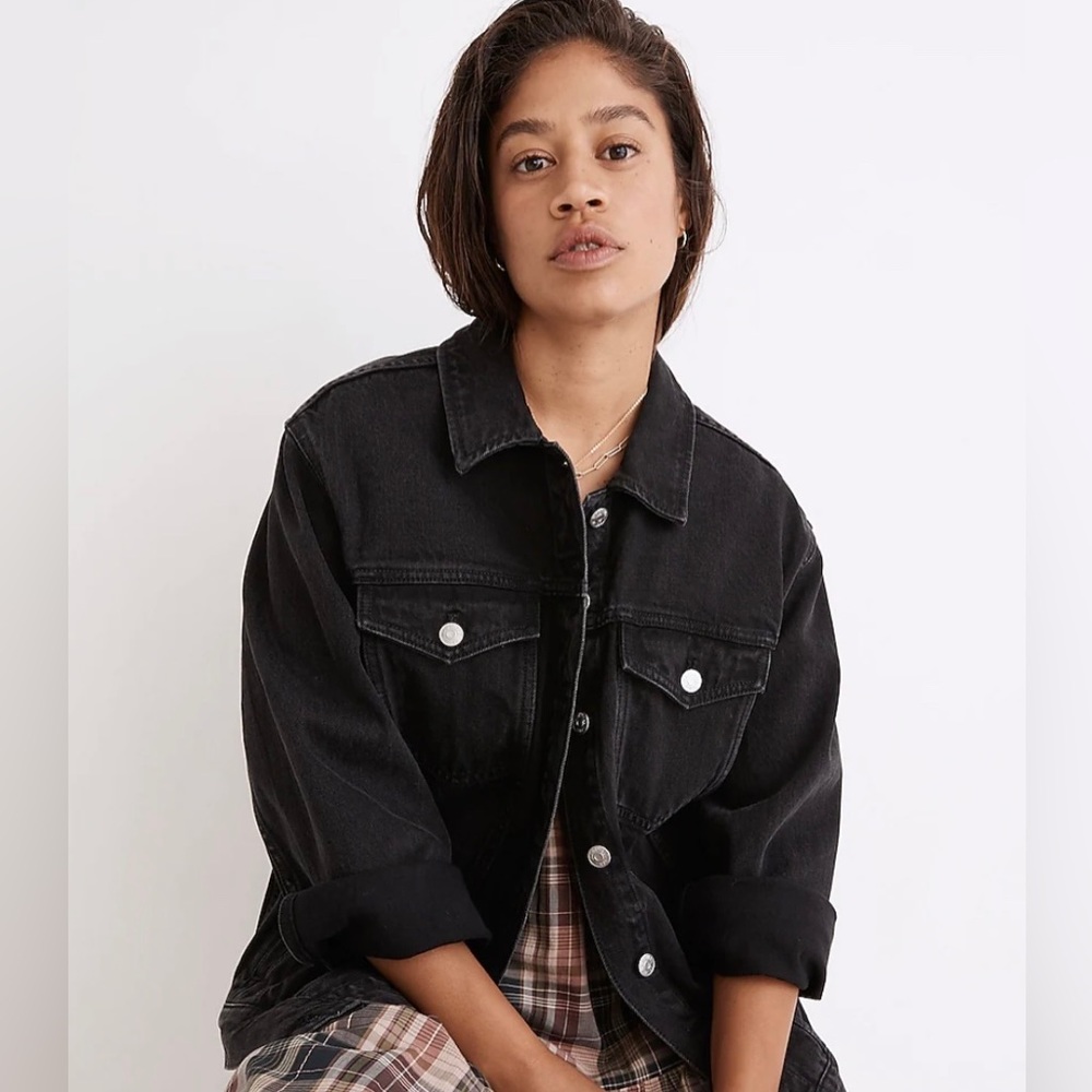 The Oversized Trucker Jean Jacket in Washed Black